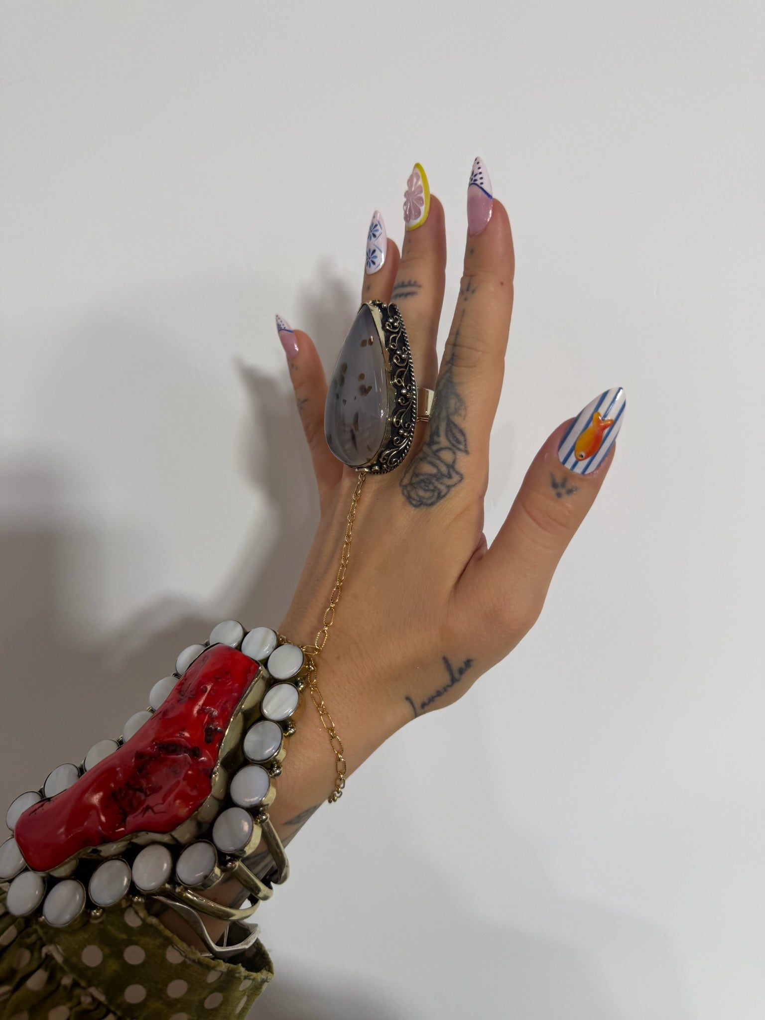 Teardrop Down The Cheek - ivyandlavyboutique ivyandlavyboutique