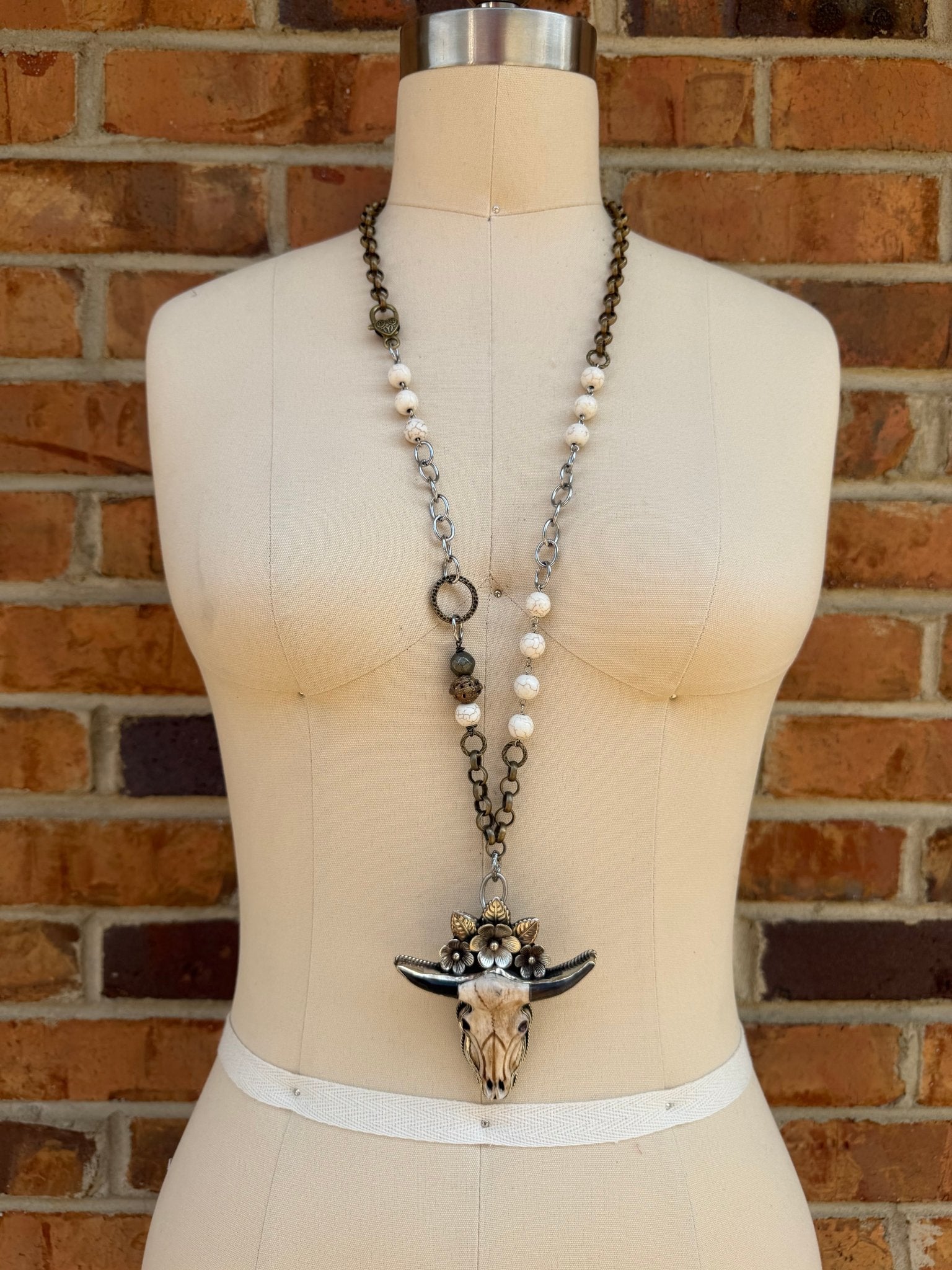 The Call of the Wild Statement Necklace - ivyandlavyboutique ivyandlavyboutique