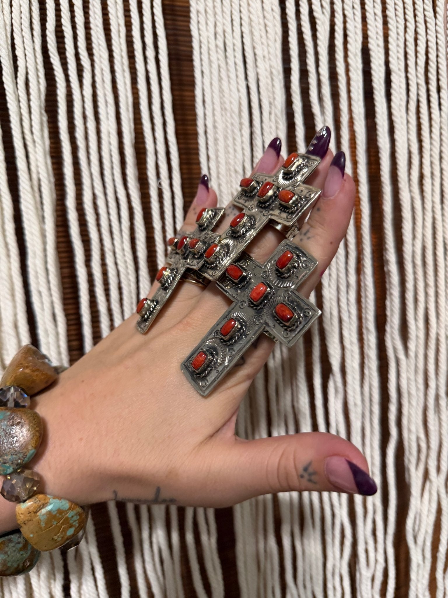 The Cross Ring w/ Carnelian - ivyandlavyboutique ivyandlavyboutique