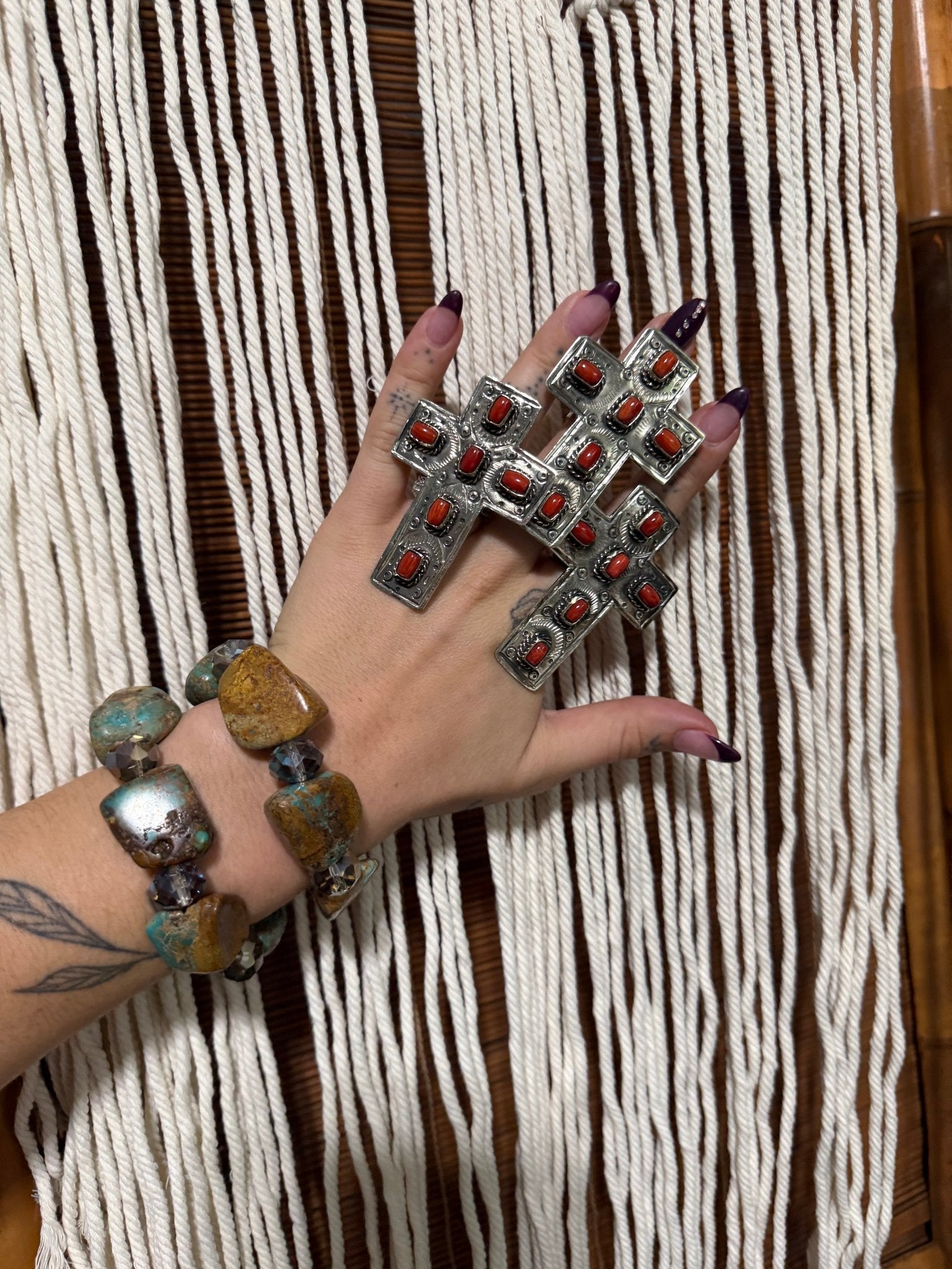 The Cross Ring w/ Carnelian - ivyandlavyboutique ivyandlavyboutique