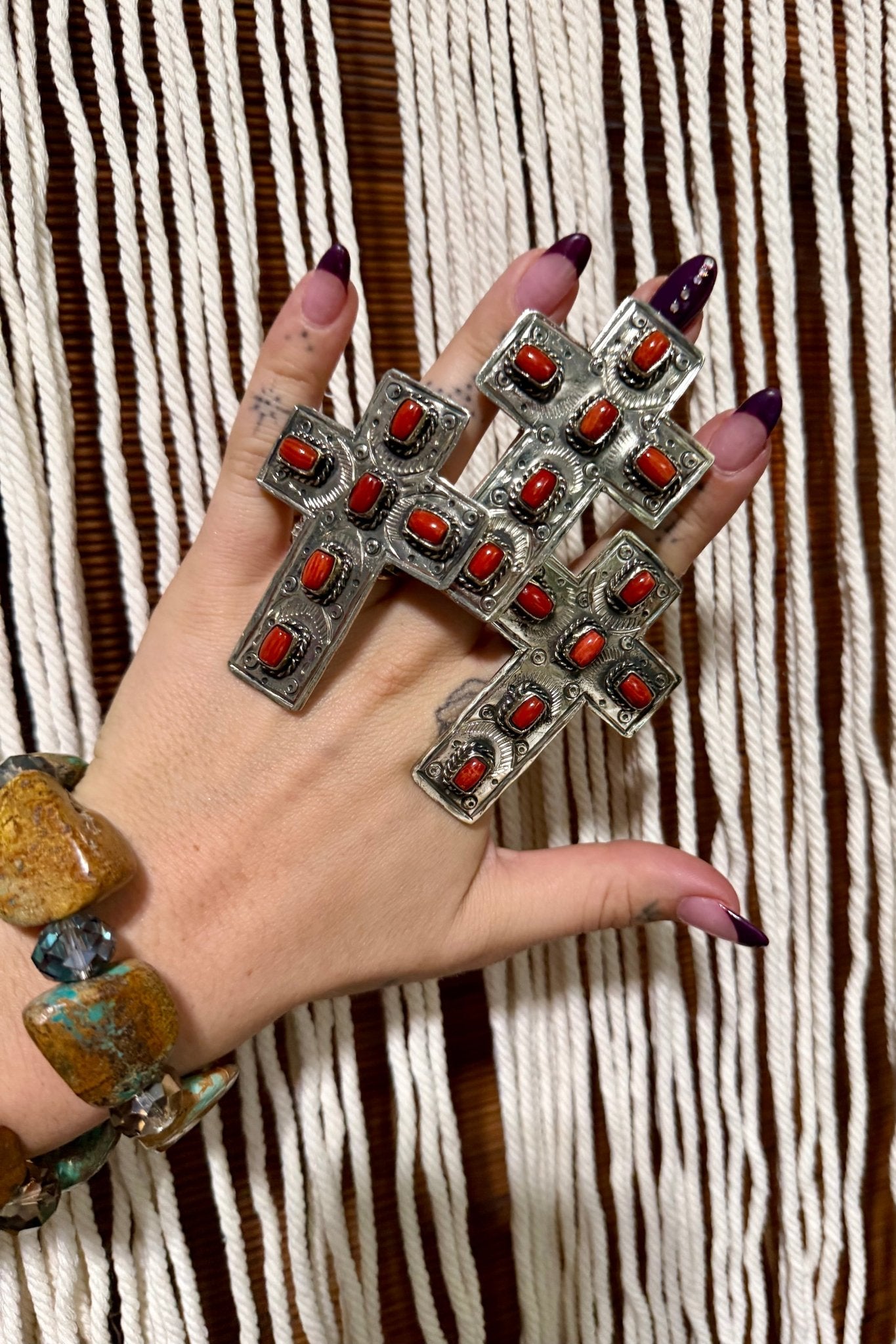 The Cross Ring w/ Carnelian - ivyandlavyboutique ivyandlavyboutique