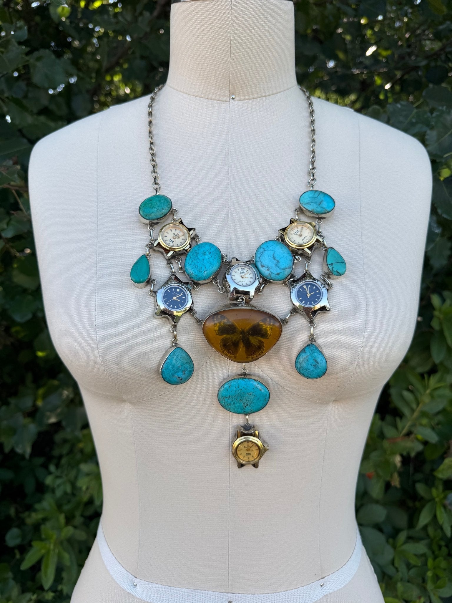 The Flutter Amber Resin Butterfly Chunky Necklace - ivyandlavyboutique ivyandlavyboutique