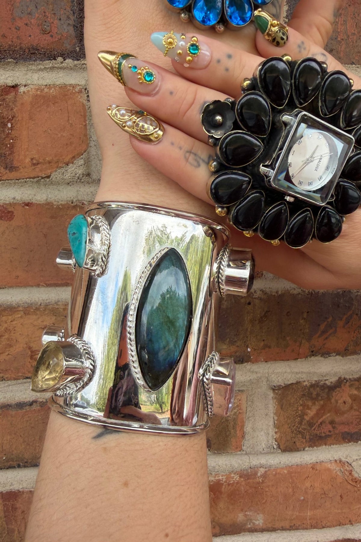 The Gem Cuff 3 - ivyandlavyboutique ivyandlavyboutique