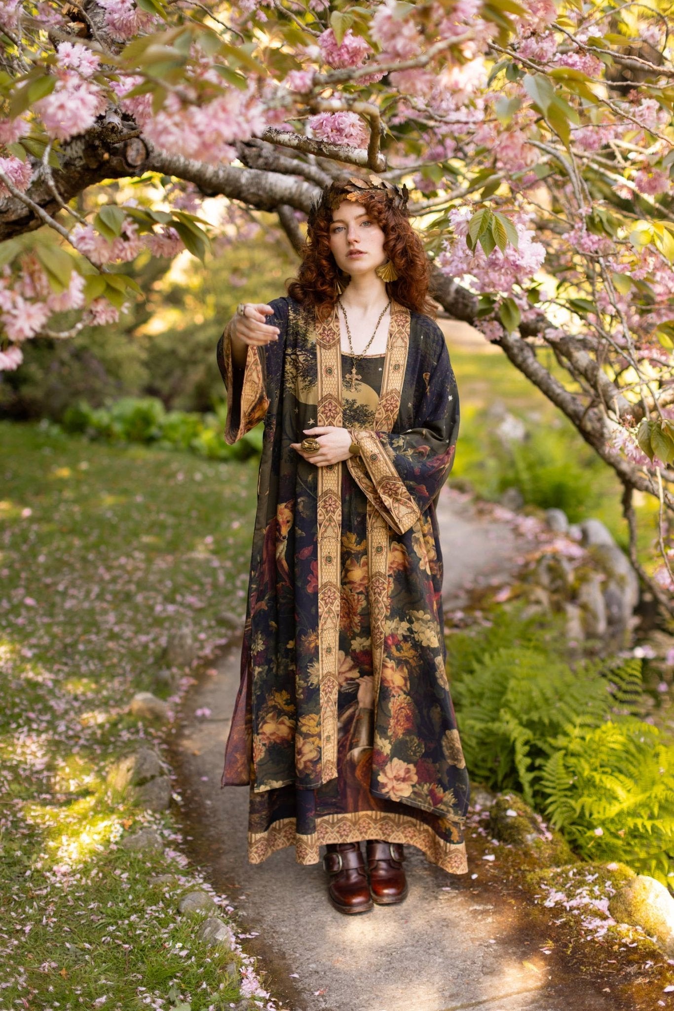 The Messenger Opera Duster Robe w/ Joan of Arc & Florals - ivyandlavyboutique Market of Stars (USA)