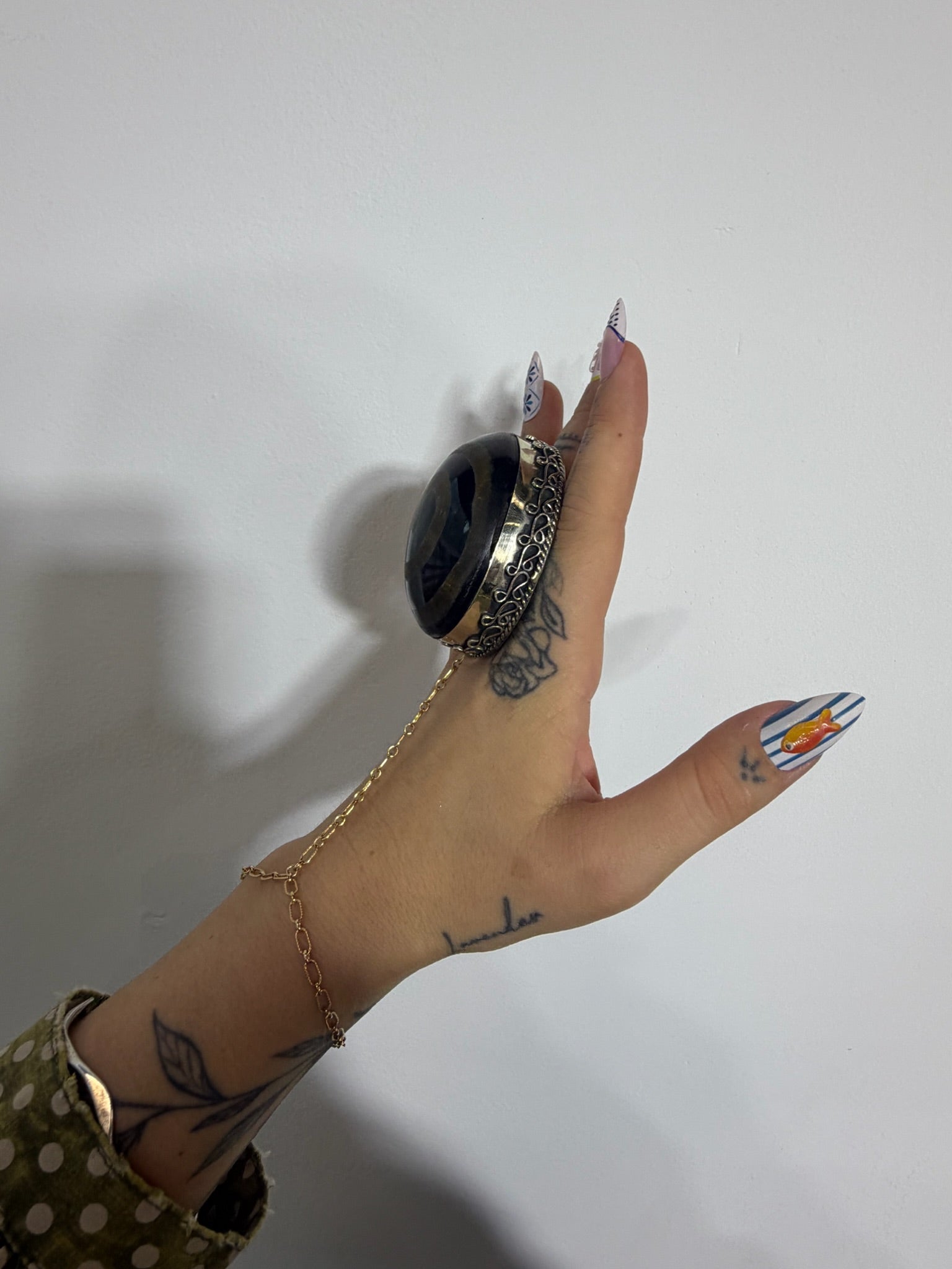 The Swirl Machine in Coconut Husk Ring - ivyandlavyboutique ivyandlavyboutique