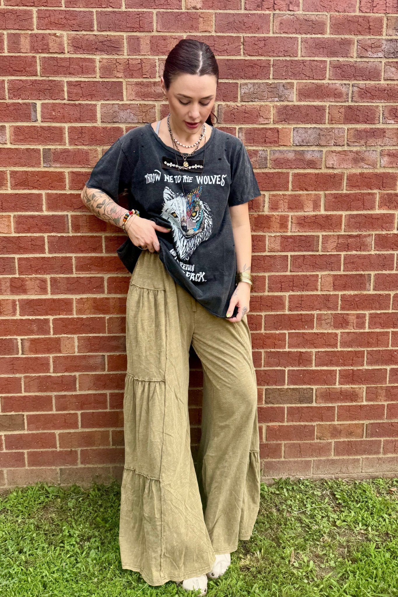 Throw me to the Wolves Top - ivyandlavyboutique A Rare Bird Shop