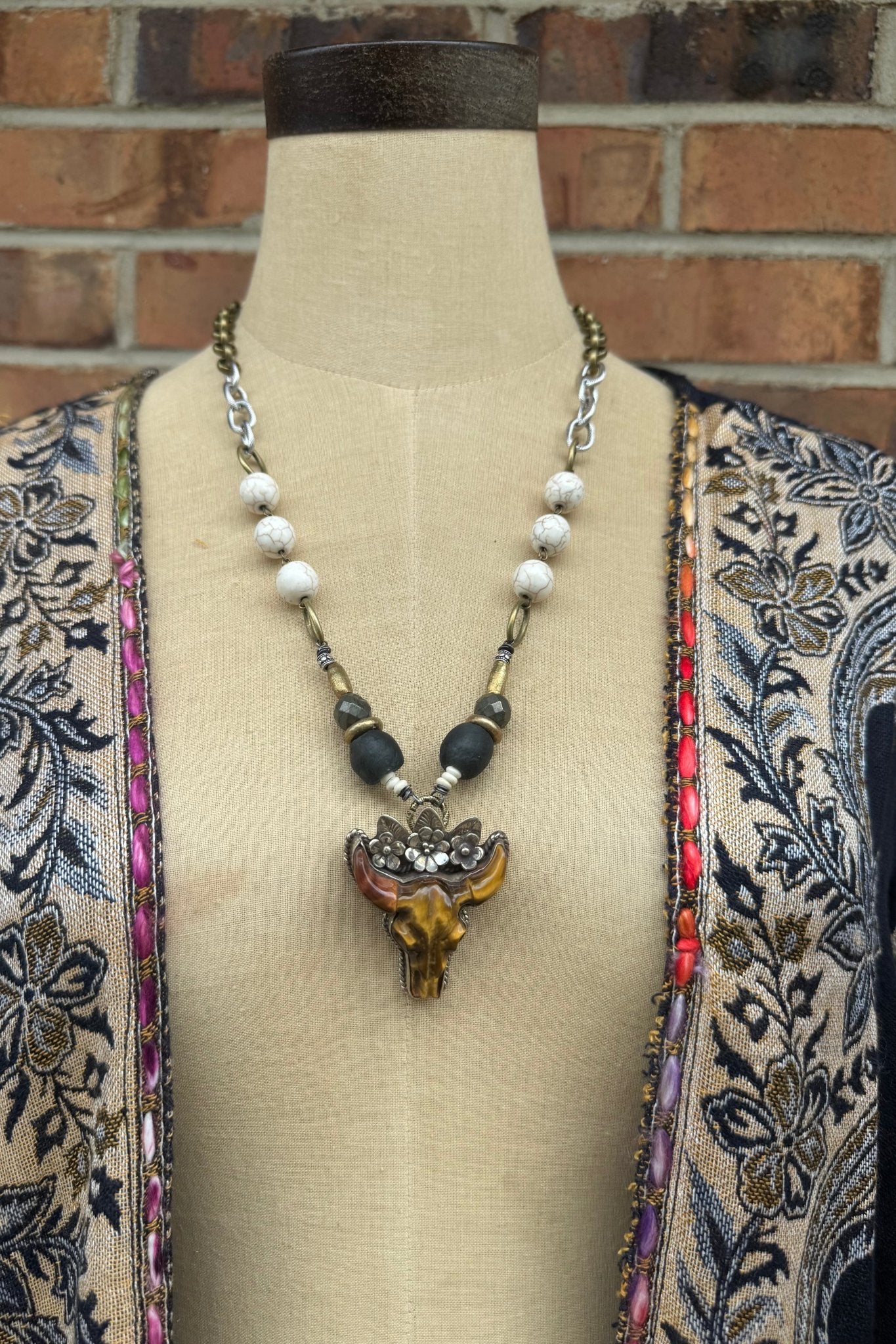 Tigerseye Bull Handmade Necklace - ivyandlavyboutique ivyandlavyboutique