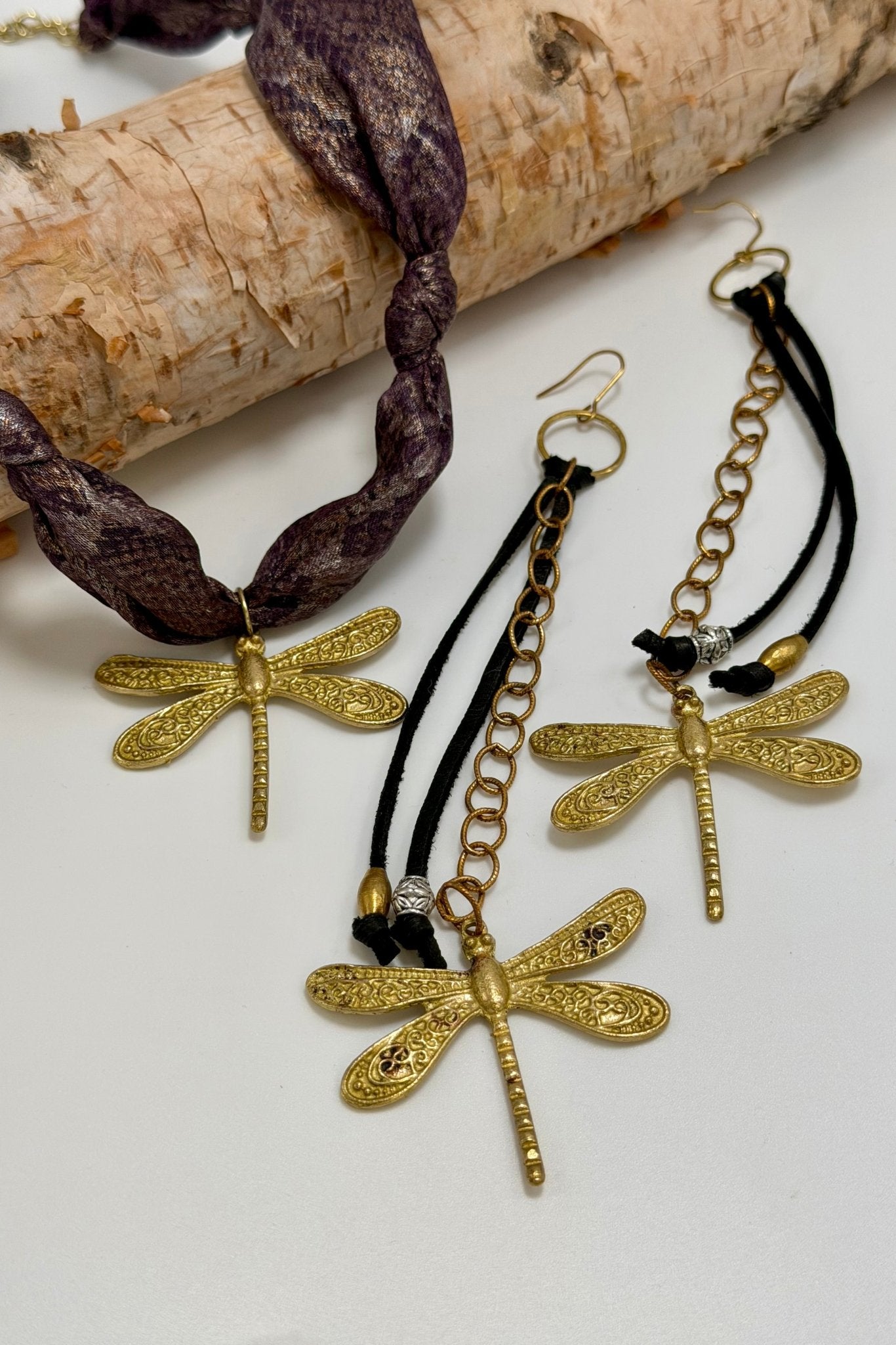 Vintage Dragonfly Fabric Choker or Earring - ivyandlavyboutique ivyandlavyboutique
