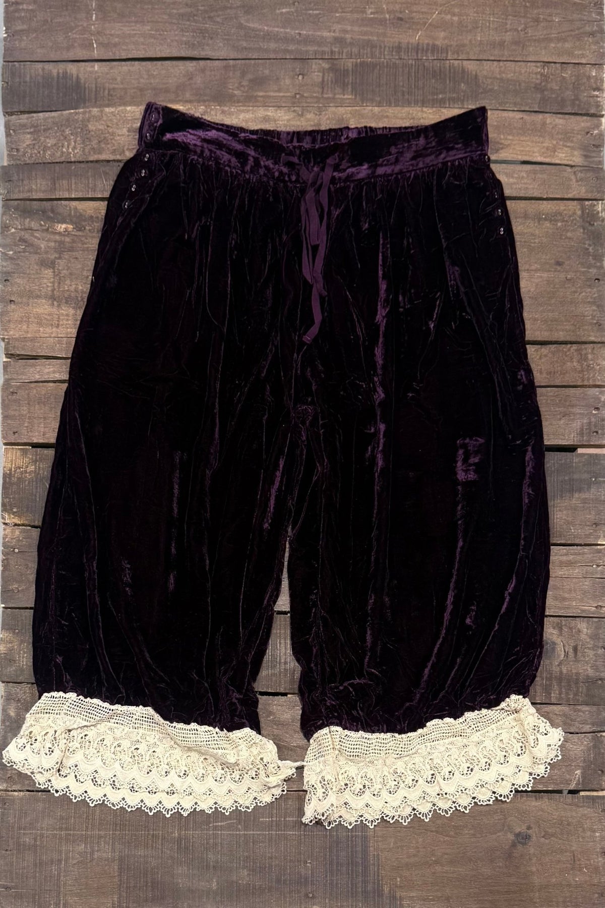 Vintage Romance Bloomers in Wine - ivyandlavyboutique Jaded Gypsy