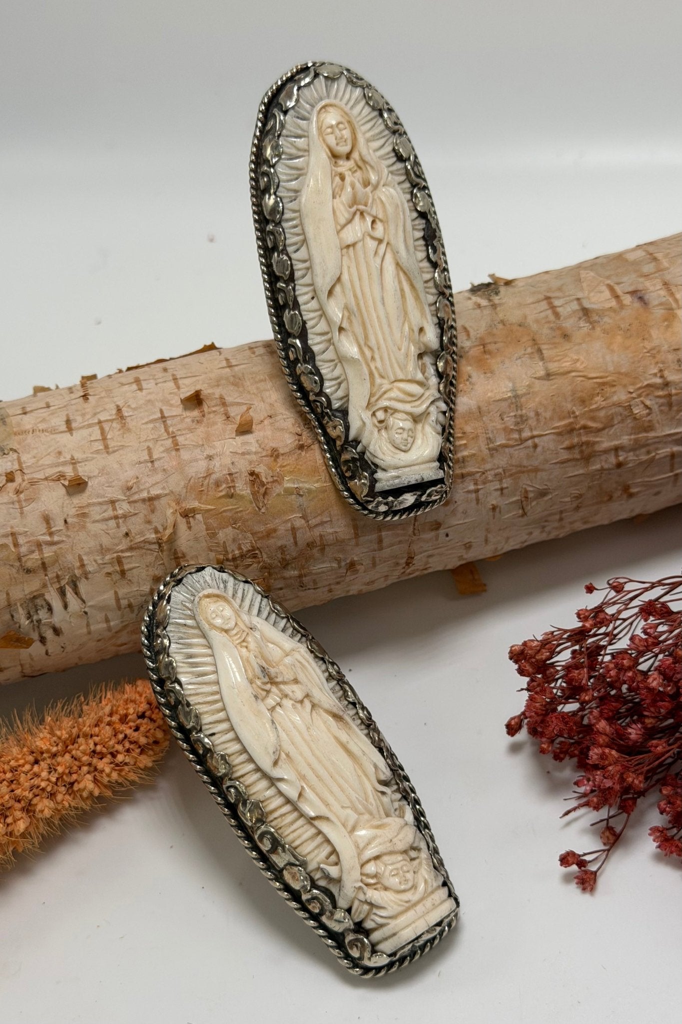 Virgin Mary Ring - ivyandlavyboutique ivyandlavyboutique