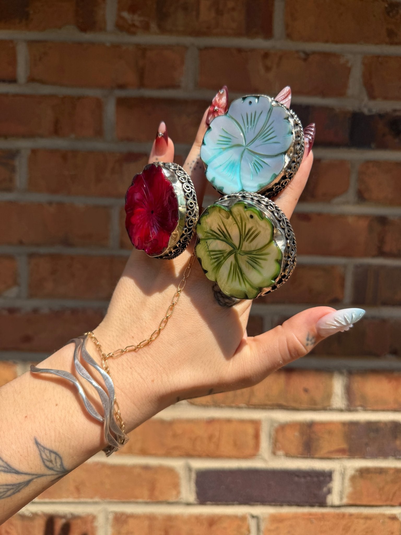 Watercolor Dreaming in Flowers Resin Shell Ring - ivyandlavyboutique ivyandlavyboutique