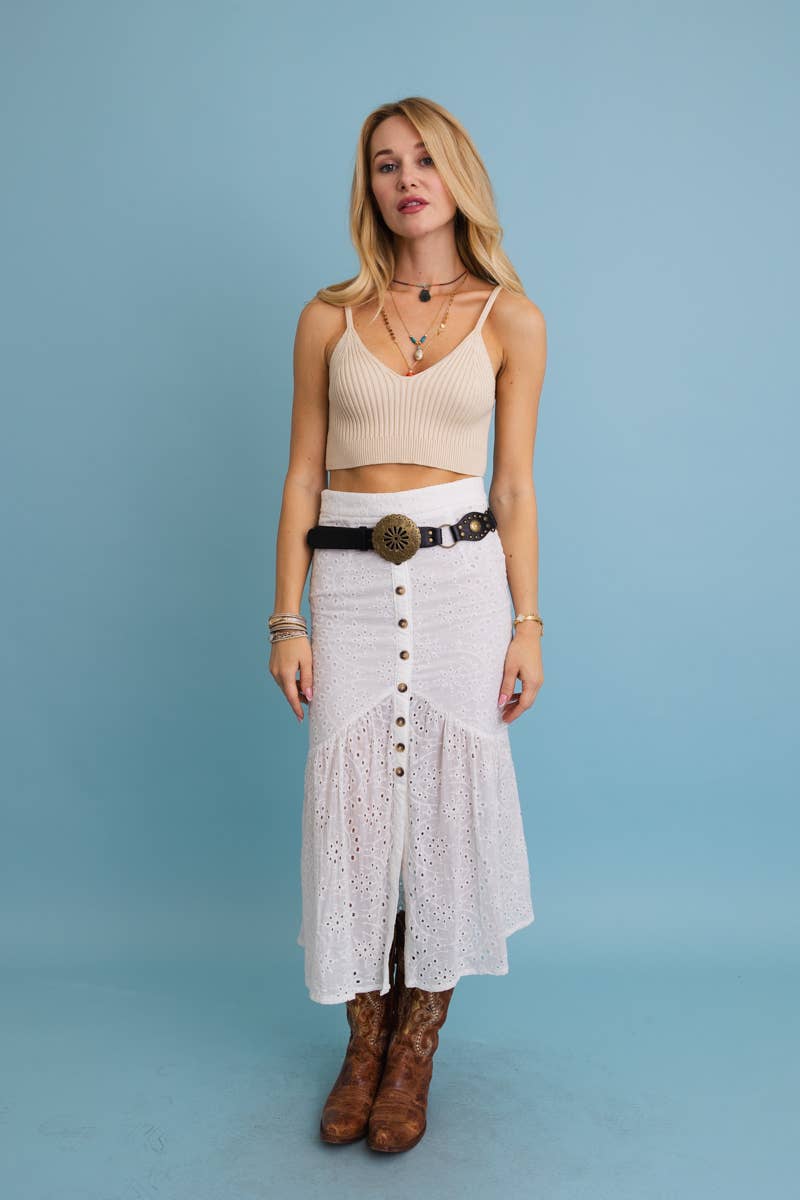 Western Concho Medallion Belt with Antiqued Metal Accents - ivyandlavyboutique Leto Accessories