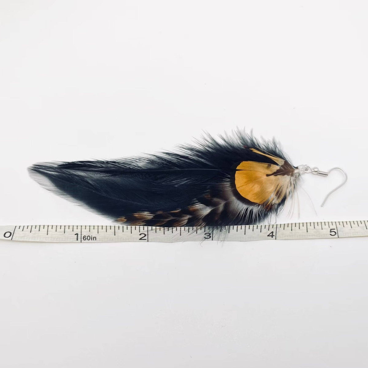 Western Style Vintage Black Feather Earrings: Black - ivyandlavyboutique Mio Queena