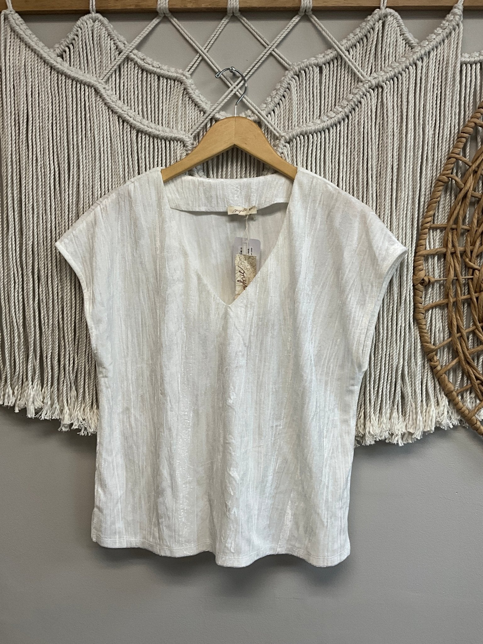 White Velvet Top - ivyandlavyboutique ivyandlavyboutique
