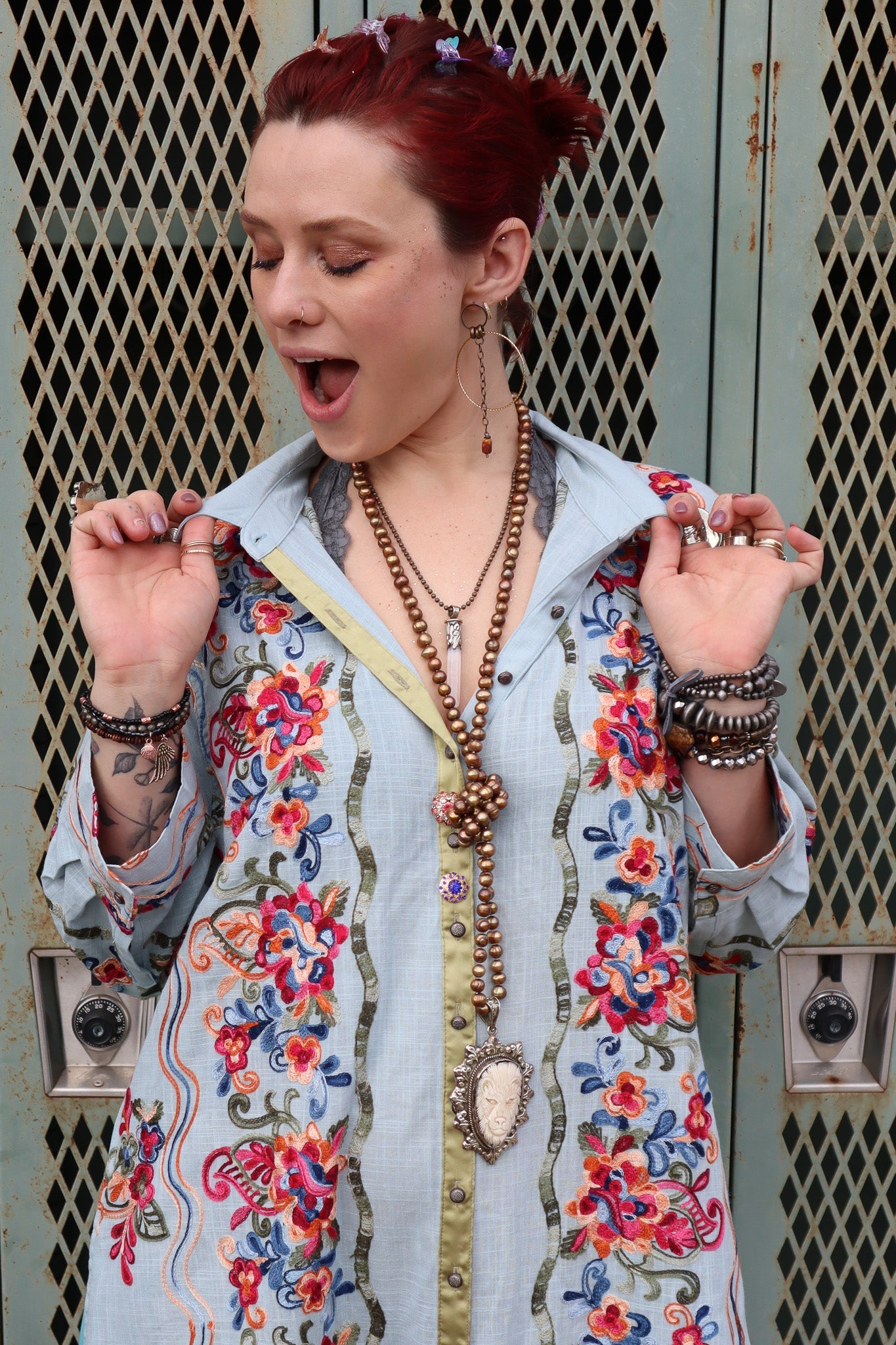 Wild & Loud Long Pearl Lion Necklace - ivyandlavyboutique ivyandlavyboutique