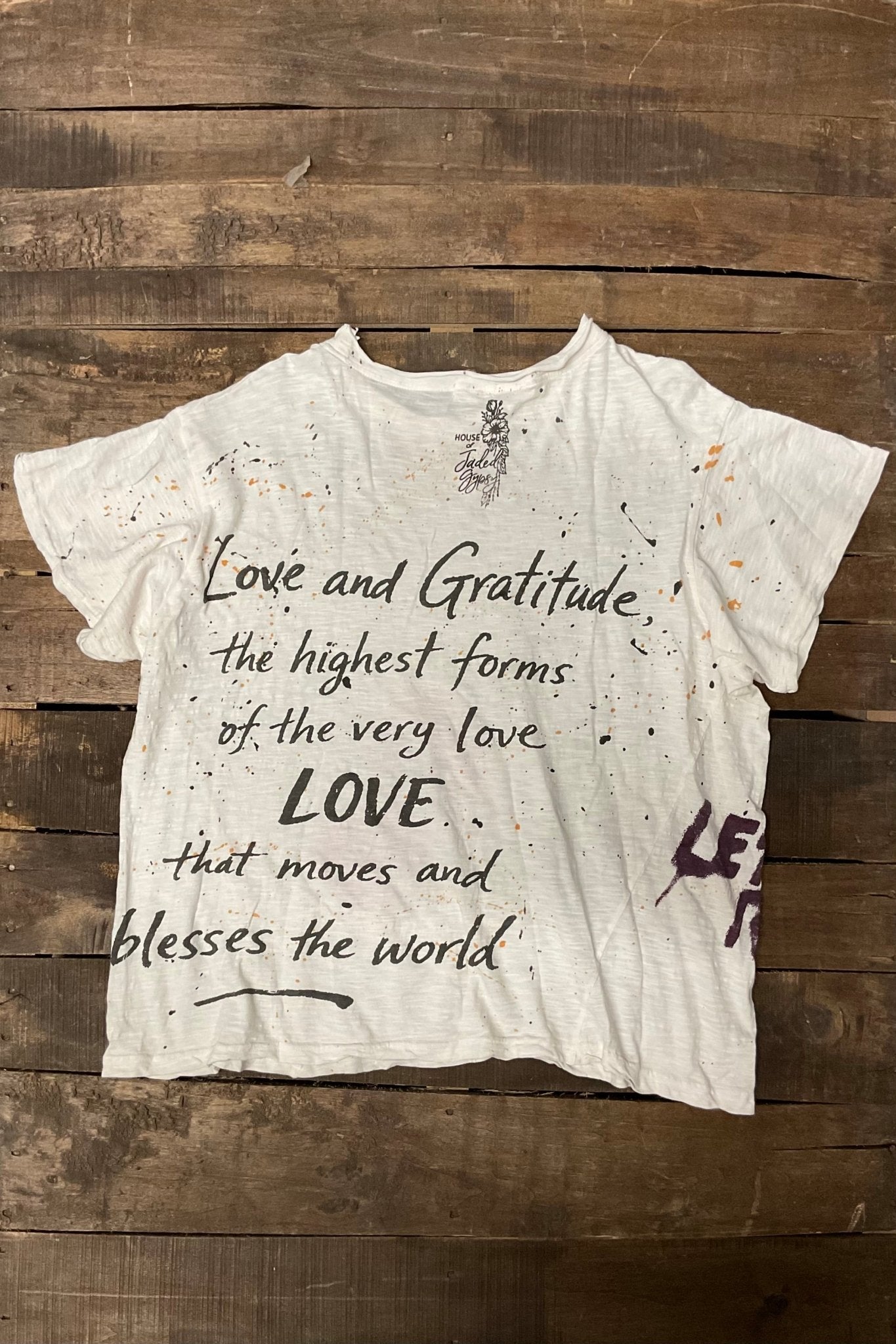 Worn & Weathered Tee - Love Rules - ivyandlavyboutique Jaded Gypsy