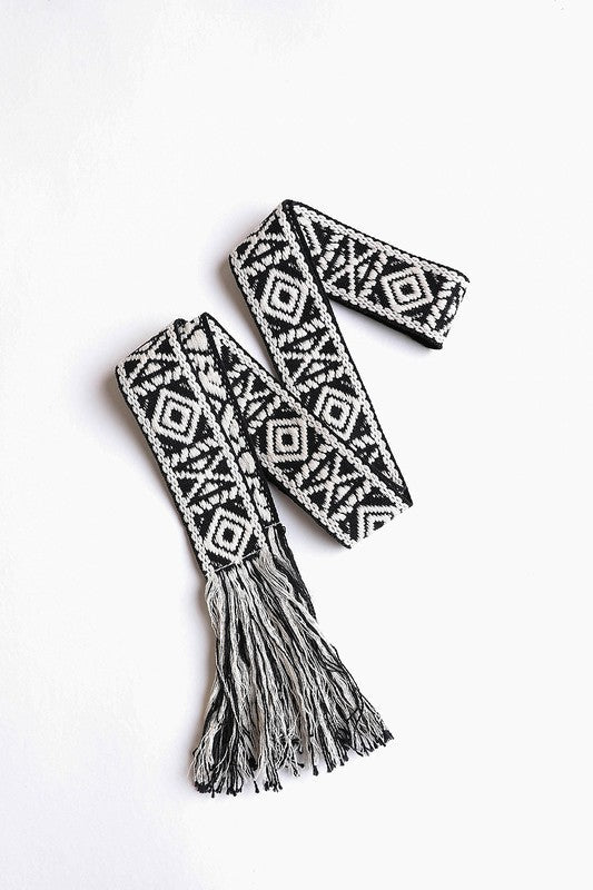 Woven Aztec Waist Tie Belt w/ Frayed Trim - ivyandlavyboutique Leto Accessories