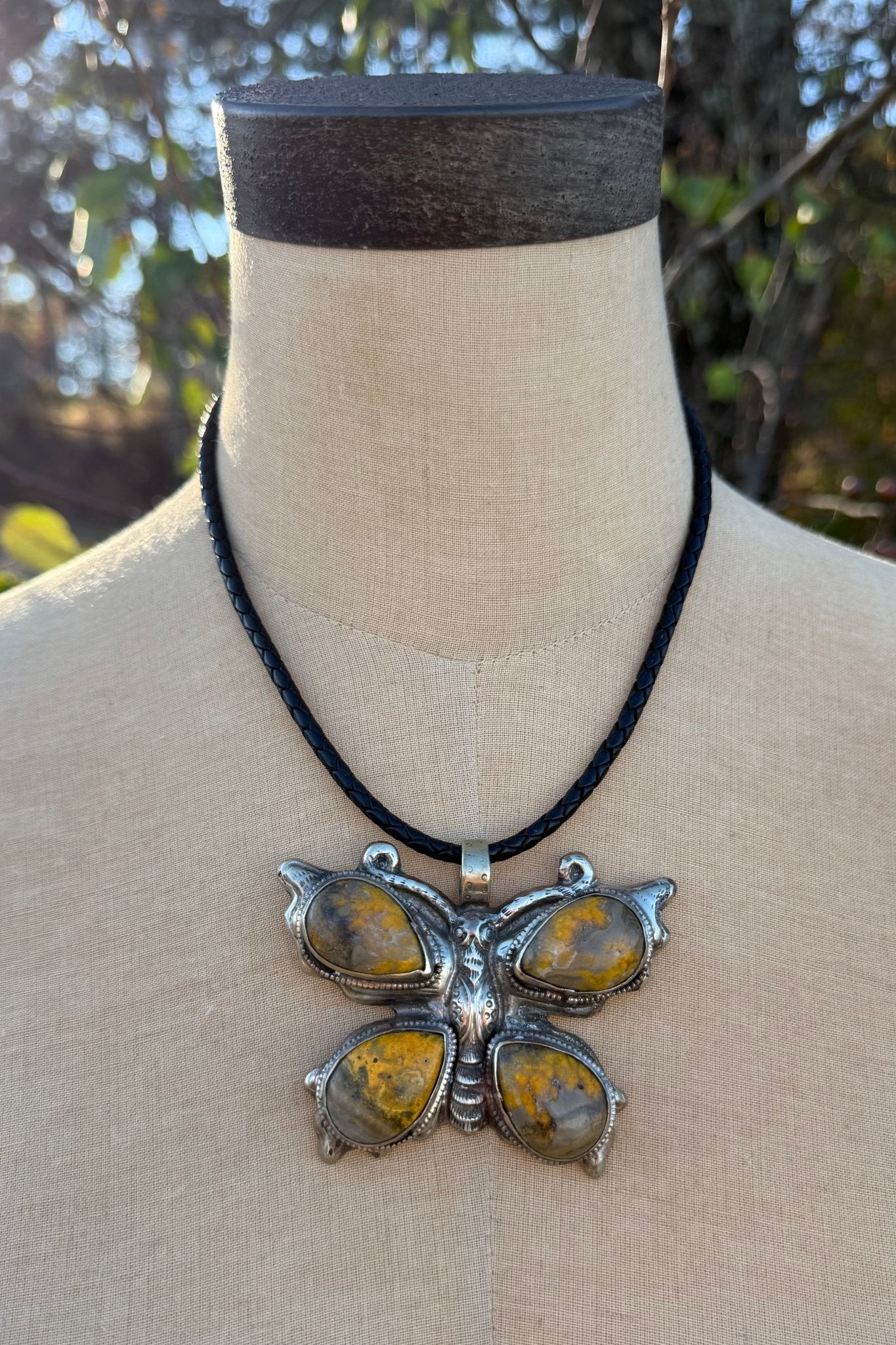 Yellow Jasper Butterflu Choker Necklace - ivyandlavyboutique ivyandlavyboutique