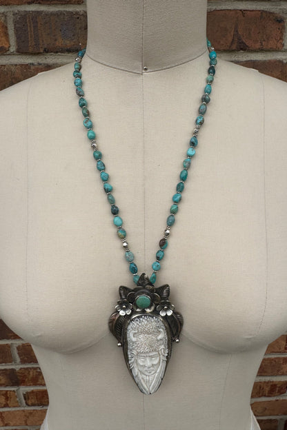 The Chief Necklace
