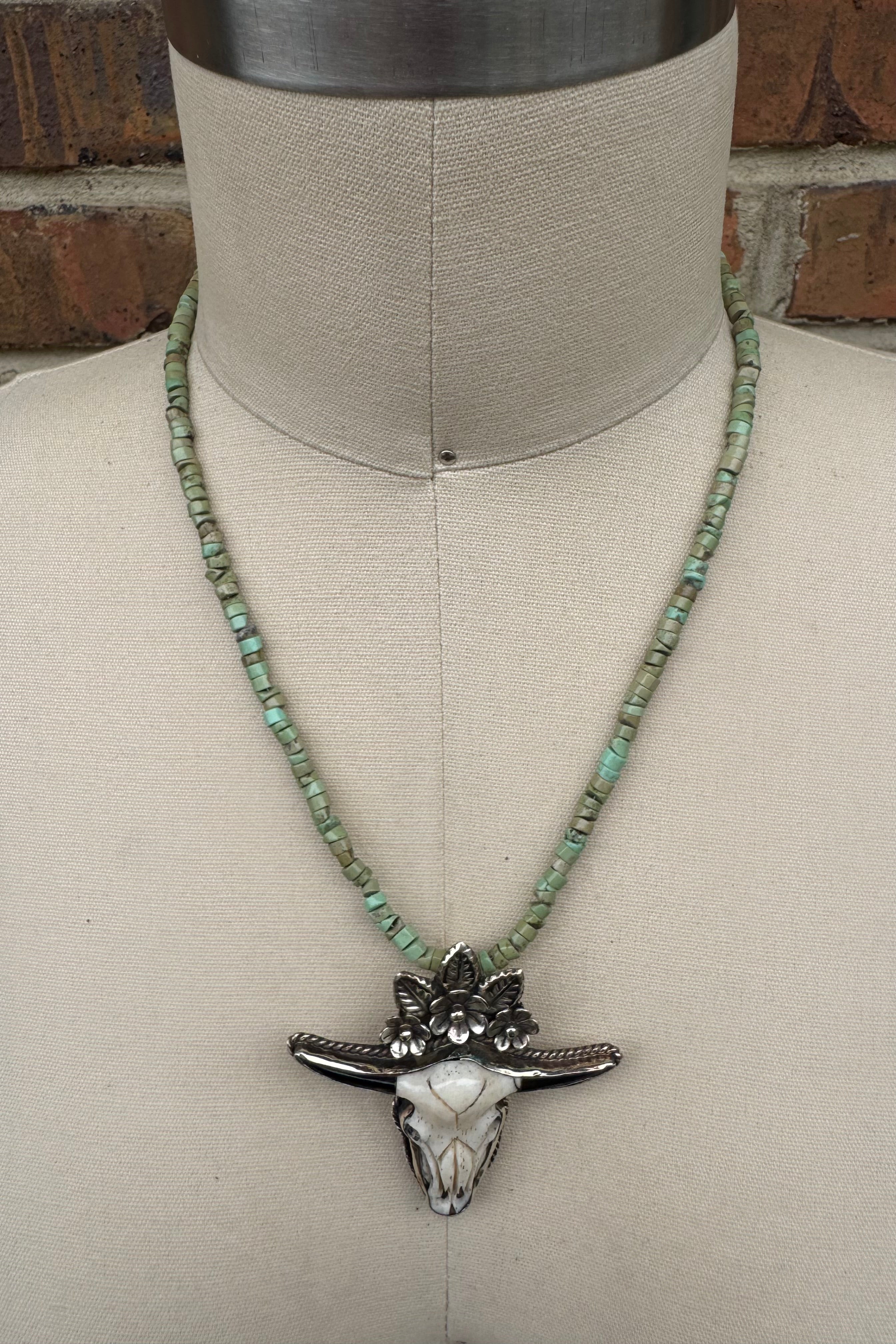 Skull & Flower Necklace 3