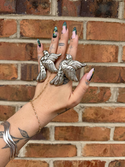 Doves in Flight Ring