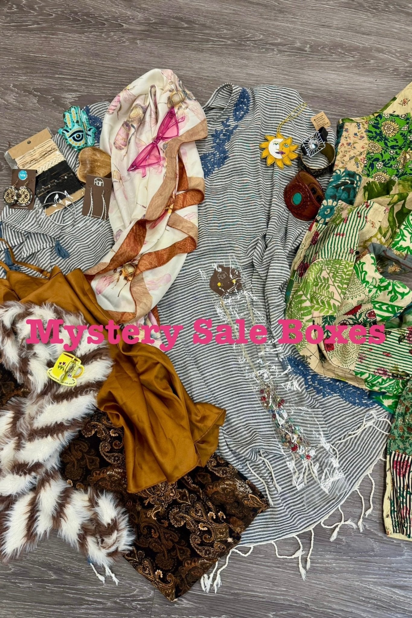 $100 Mystery BOX (worth over $400) - ivyandlavyboutique ivyandlavyboutique