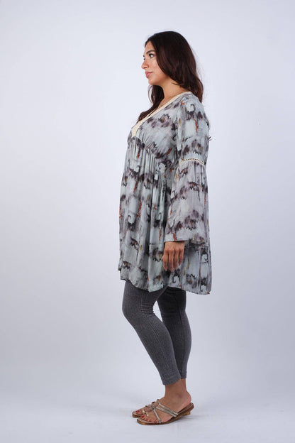 Abstract Gray Tunic with Flared Sleeves