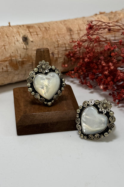 Pearl Hearts in Shell