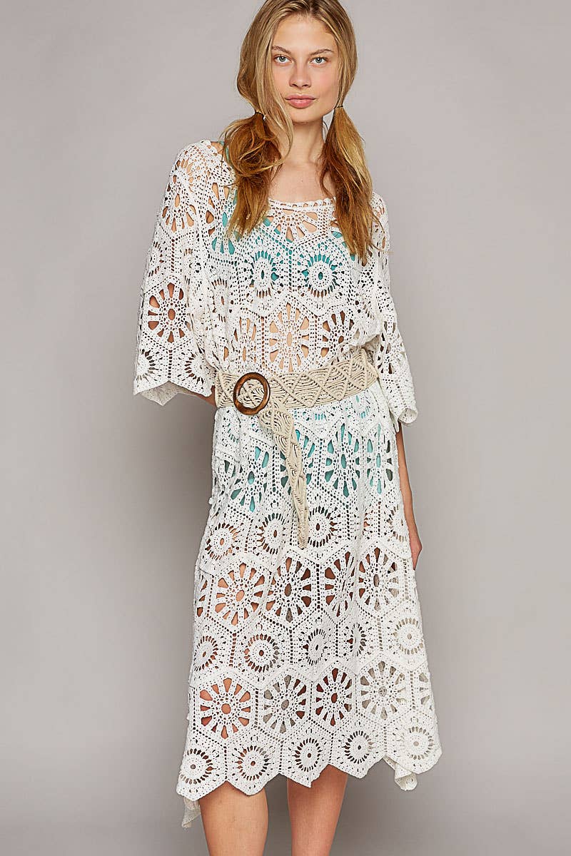 Beach Beauty Scoop Neck Short Sleeve Crochet Dress