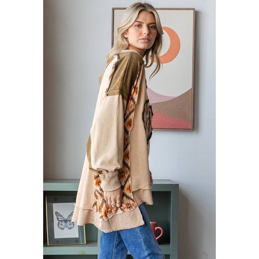 Sale - Spread Love Patched Heart Top