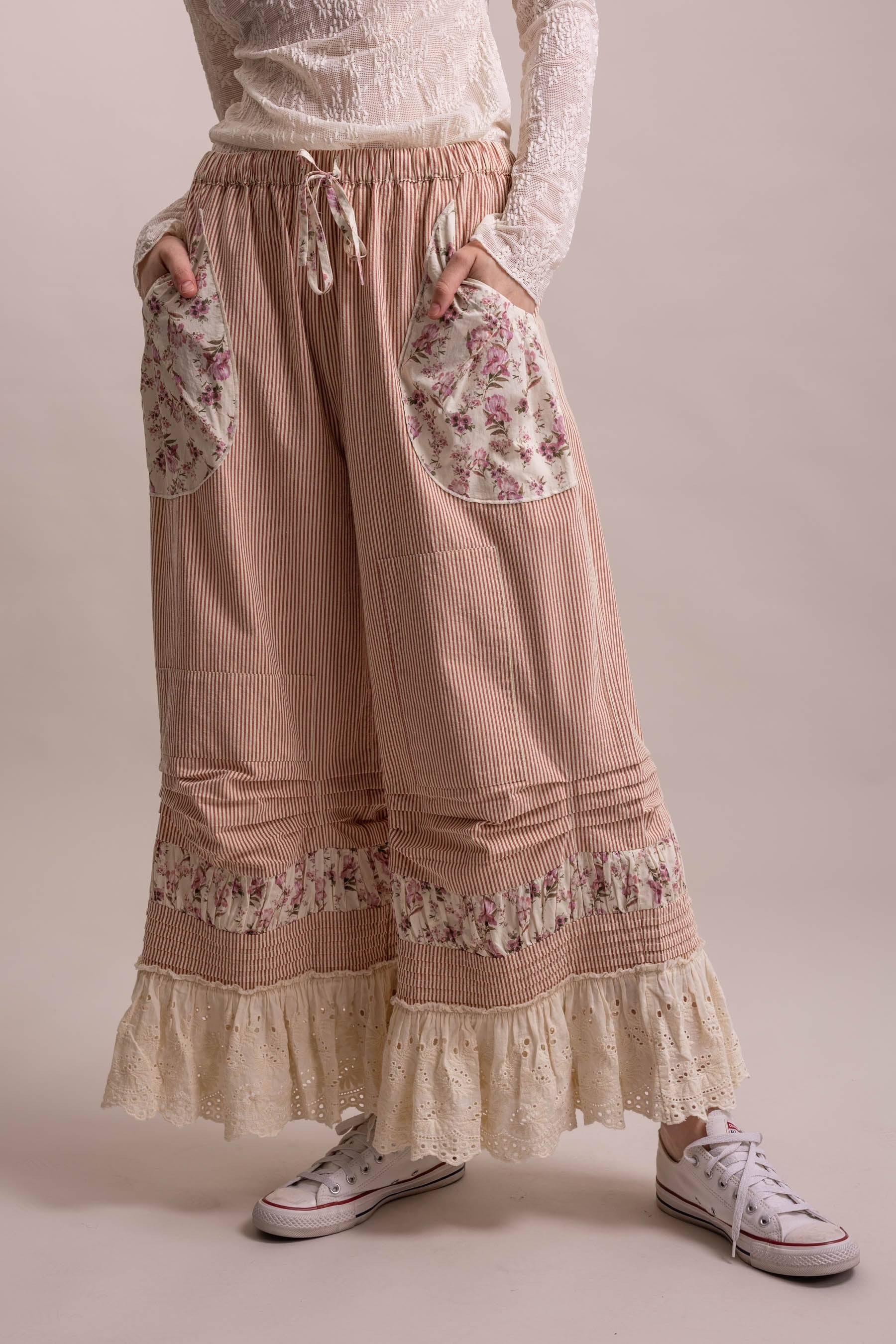 Striped Cinched Ruffle Hem Bloomer Pants