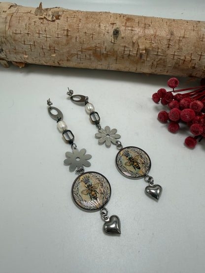Bee And Daisy Earrings