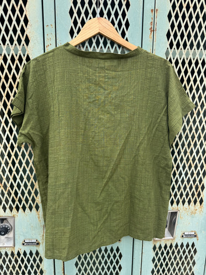 Sale Item - Eye Top
