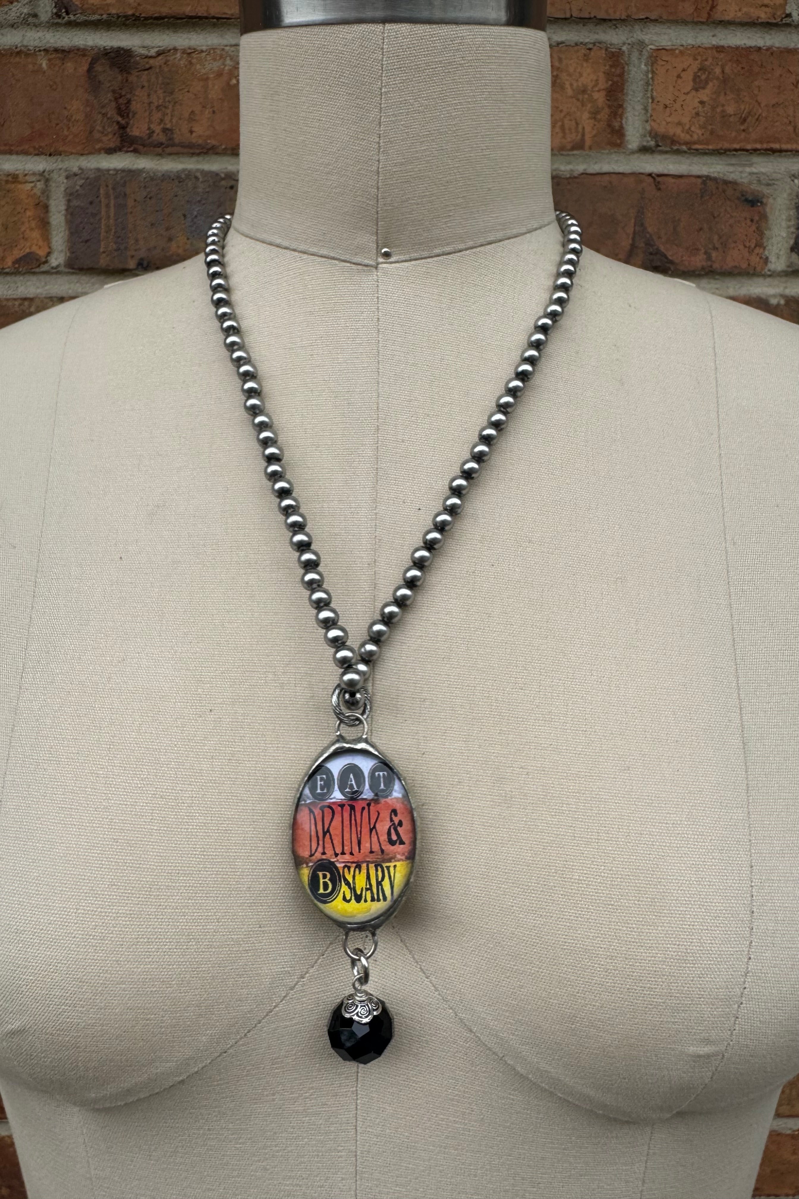 Necklace 32