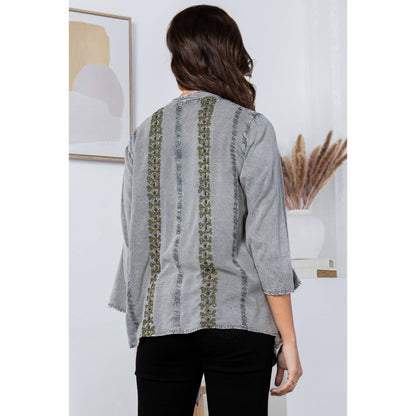 Bohemian Elegance: Stonewashed Rayon Kimono: Grey