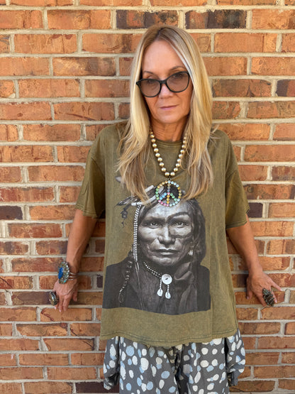 Native Oversize Boyfriend Tee