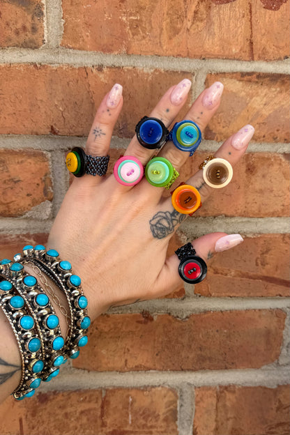 Button ring on hand beaded stretch band - Random in Color