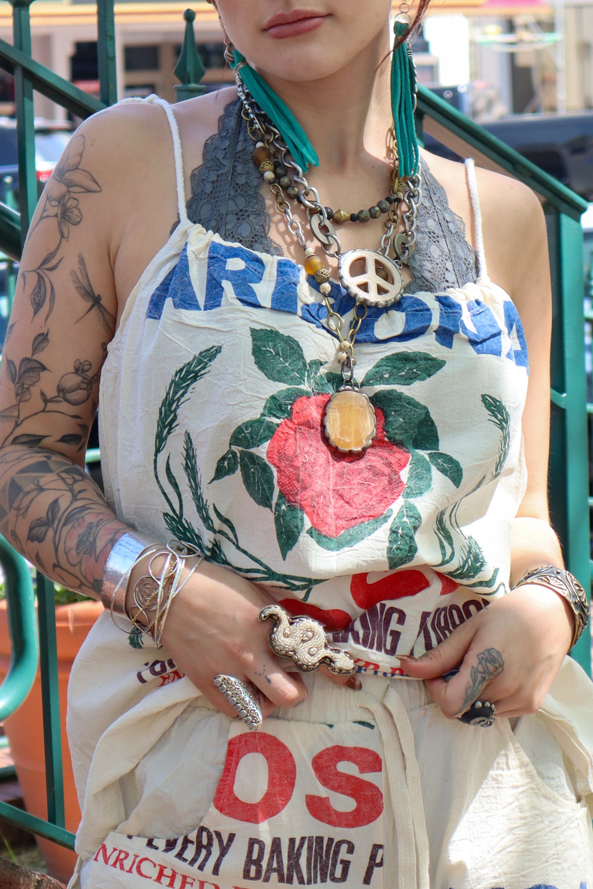 No Thorn Rose Printed Tank Top