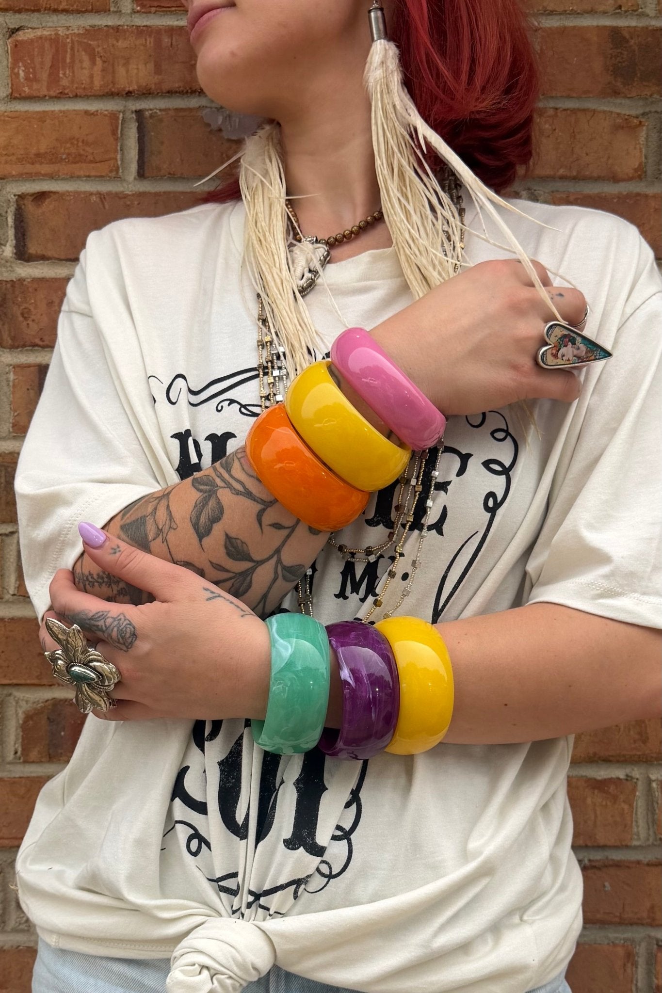 80s Retro Resin Chunky Bangle - ivyandlavyboutique ivyandlavyboutique