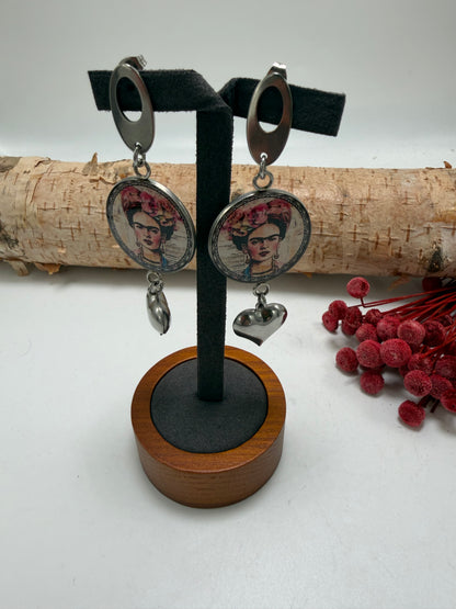 Frida And Heart Earrings 2