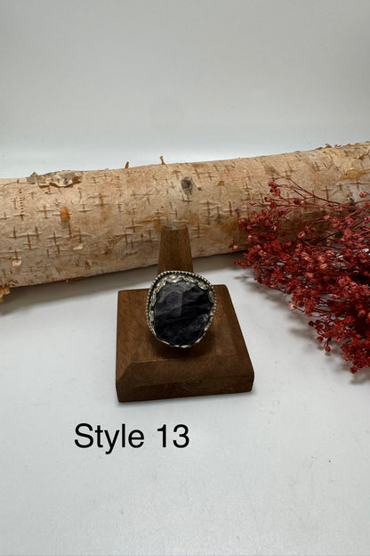 Lil Stunner Stone Ring