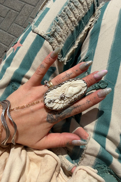 Pegasus Oval Ring