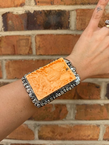 3 Heads Cuff