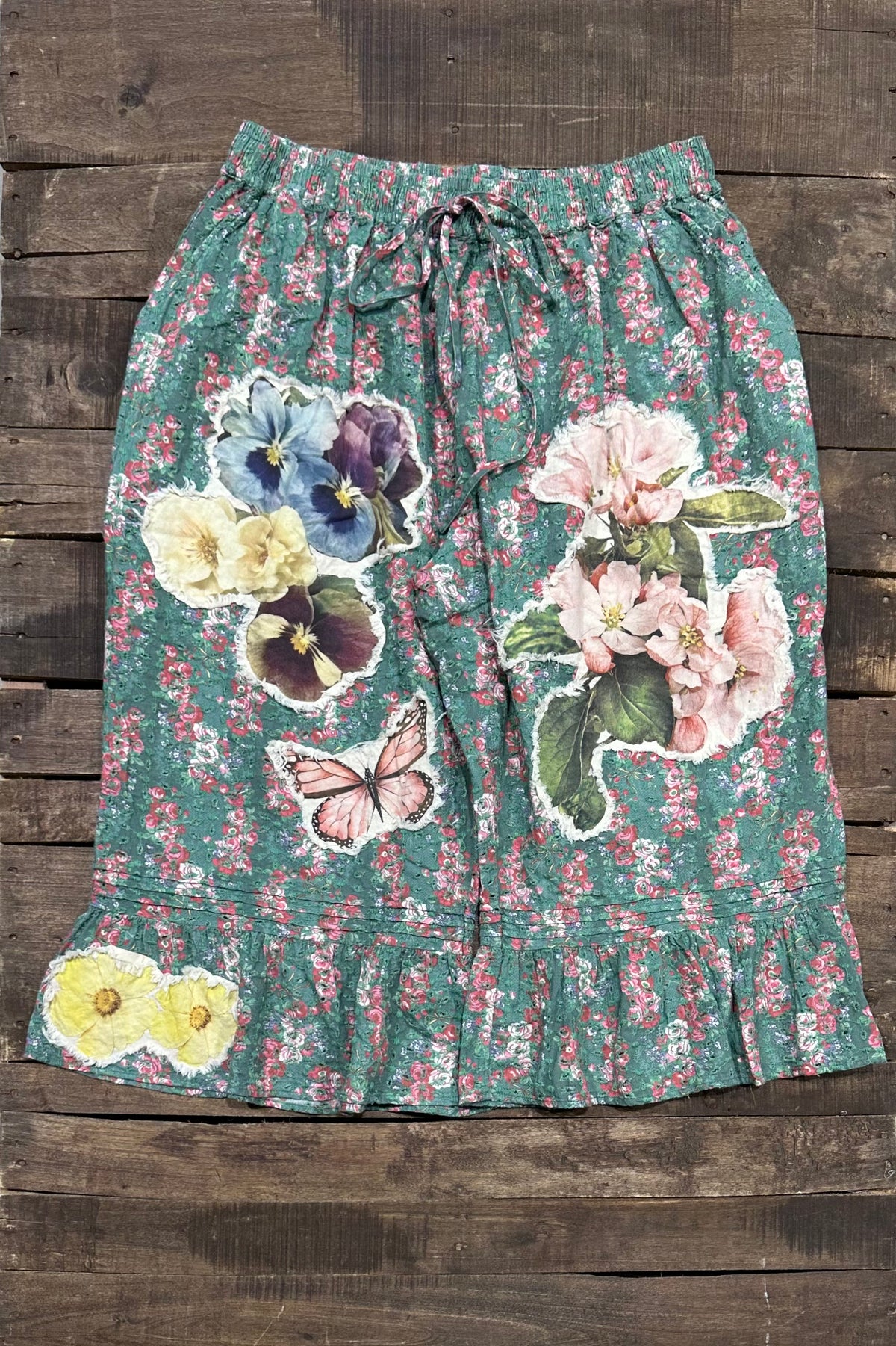Victorian Dreams Bloomer in Rose Garden