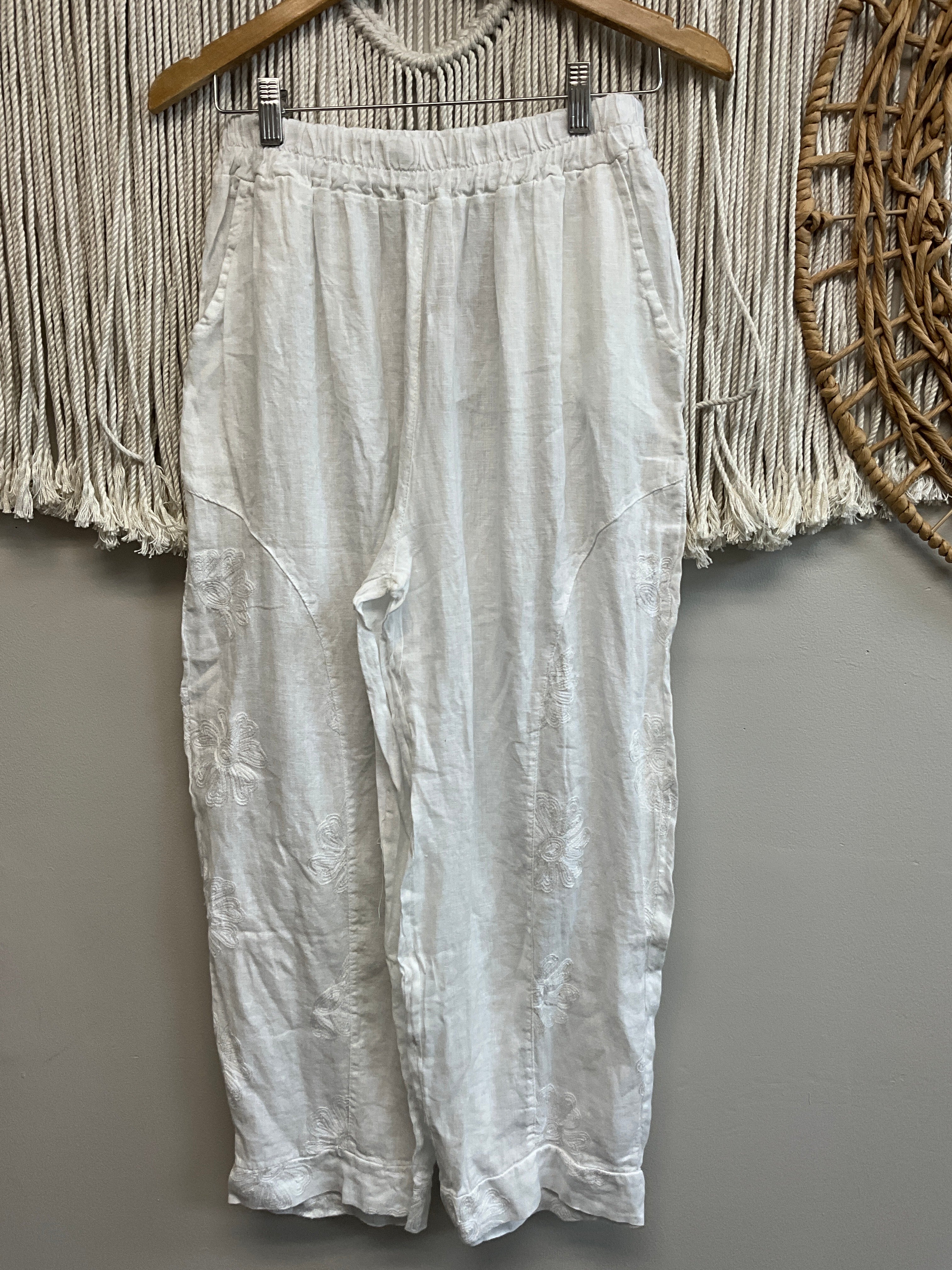 Camille & Co White relaxed Pant SALE