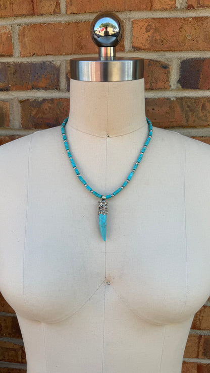 Howlite Horn Dazzle Necklace