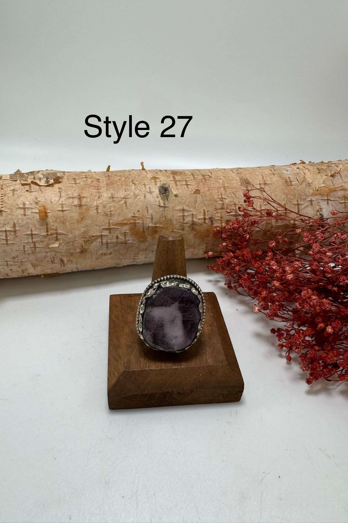 Lil Stunner Stone Ring