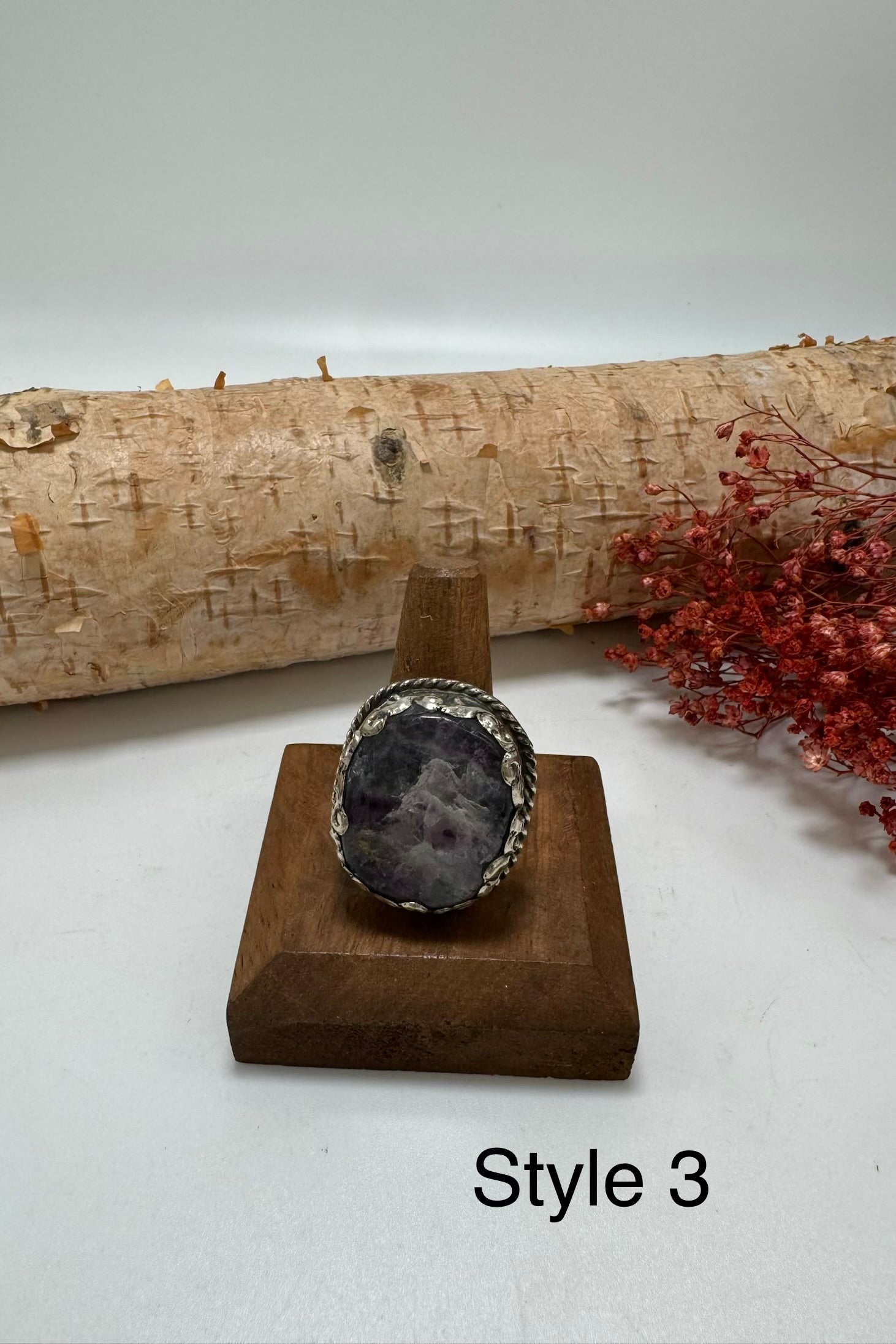 Lil Stunner Stone Ring