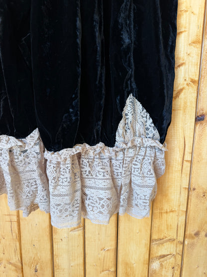 Sale - Alluring Romance Velvet