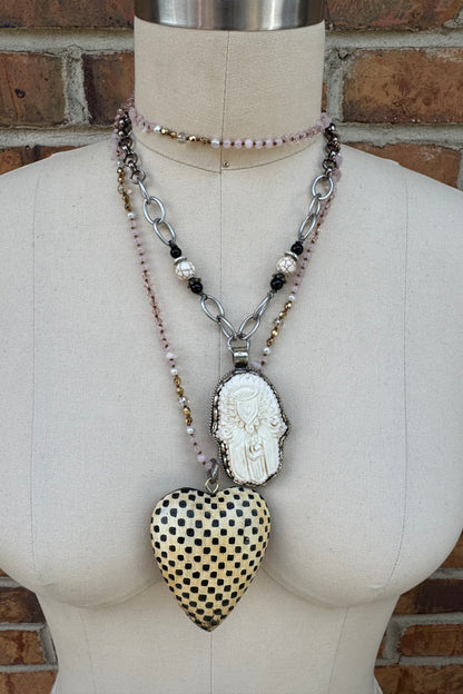 Give me a Hand Necklace - Hamsa